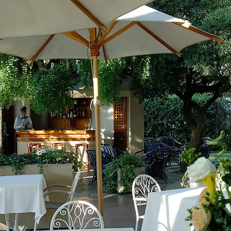 Hotel Mabapa 4*