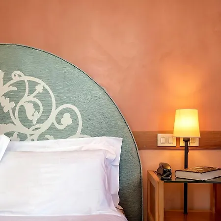 Hotel Mabapa 4*