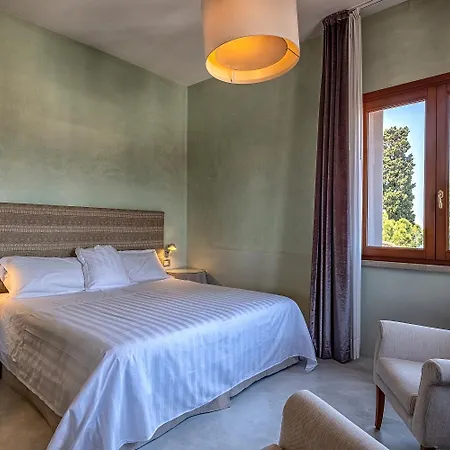 Mabapa Hotel 4*