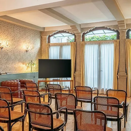 Mabapa Hotel